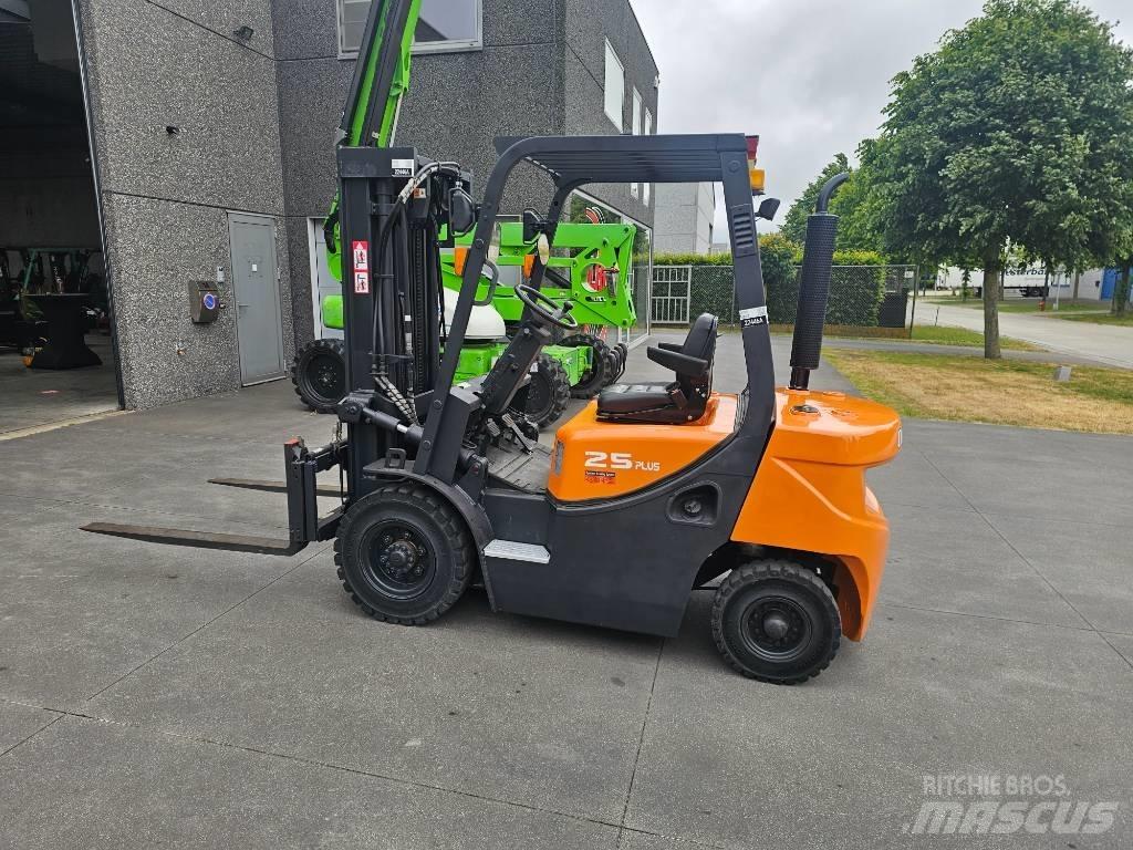 Doosan D 25 G Dieselmotviktstruckar