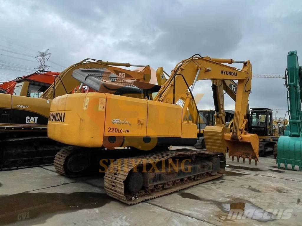 Hyundai Robex 220-7 Bandgrävare