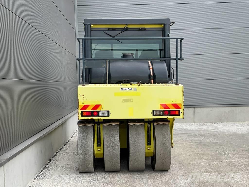 Ammann AP 240 Pneumatiska Hjulvältar