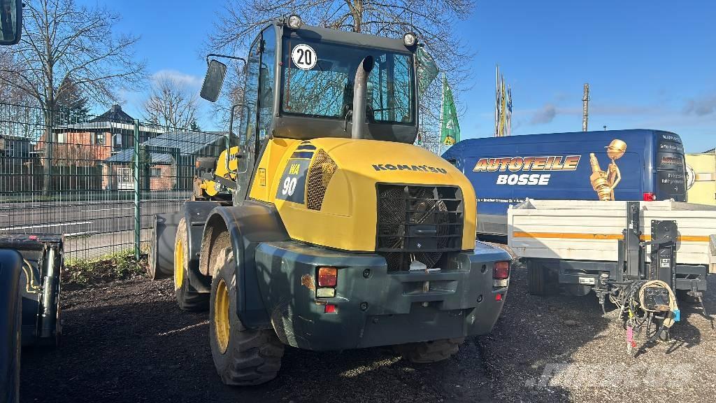 Komatsu WA 90 Hjullastare