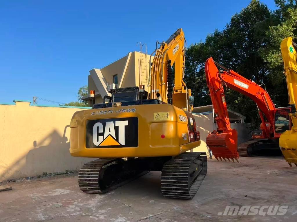 CAT 320 D Bandgrävare