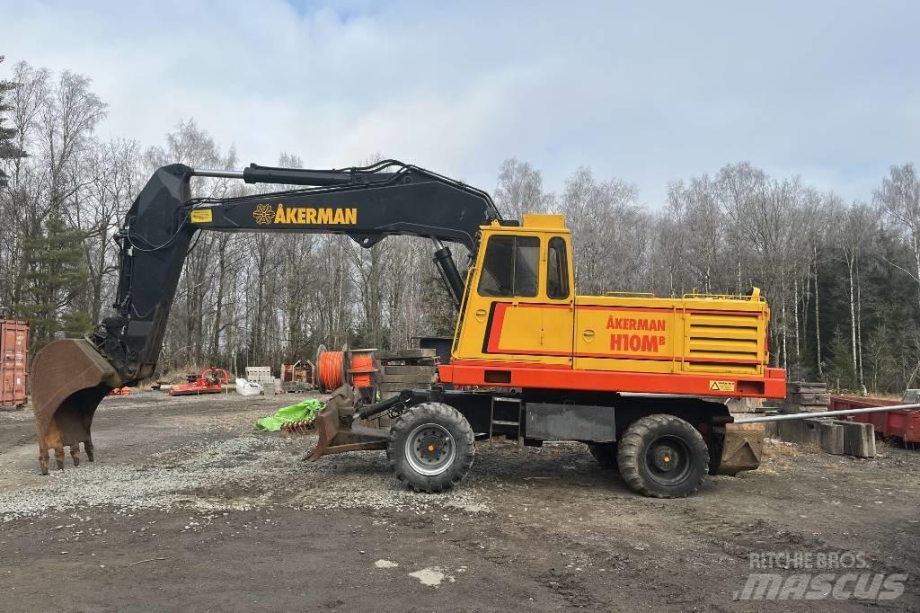 Åkerman H 10 M B Hjulgrävare