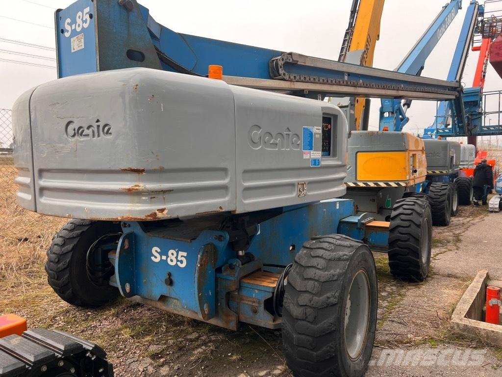 Genie S 85 Bomliftar