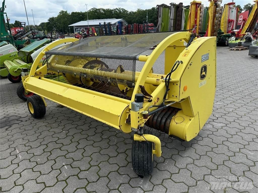 John Deere 630 C Tillbehör för hö och fodermaskiner