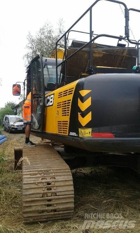 JCB JS220LC Bandgrävare