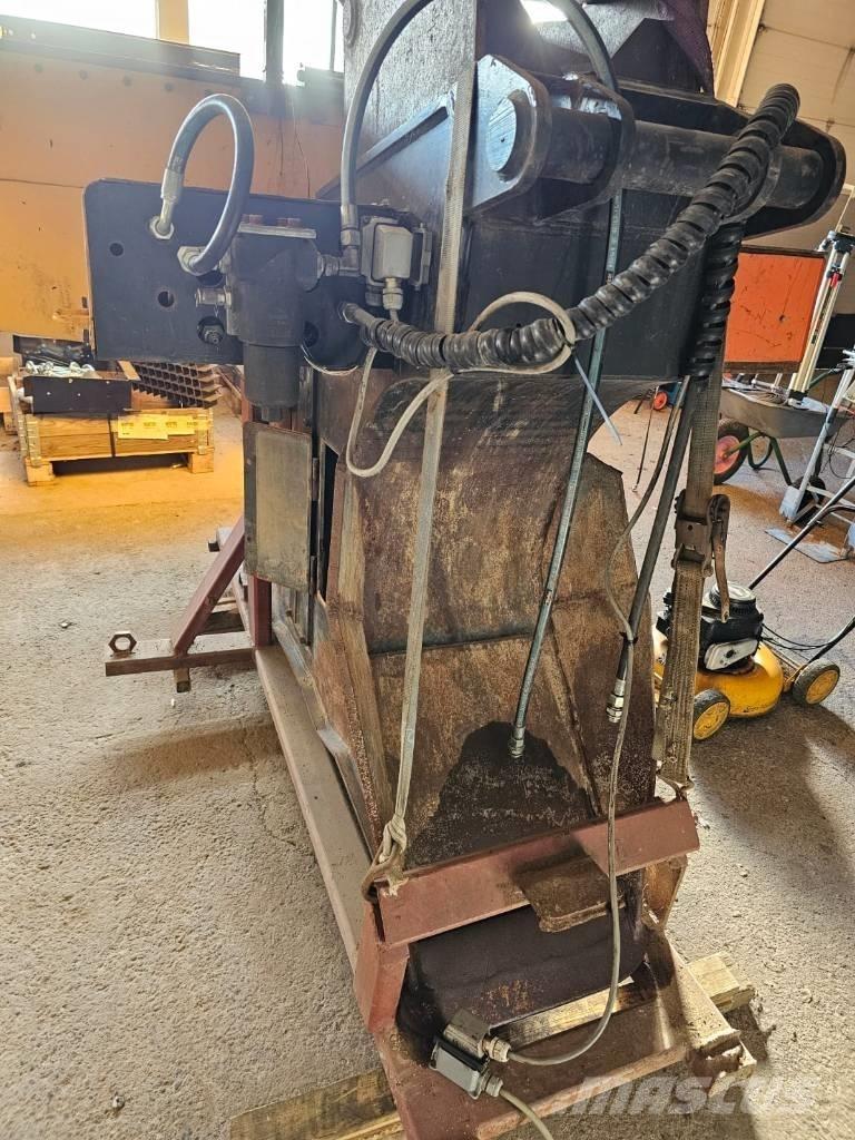  Risutec  TK-200 Redskap till skogsmaskiner