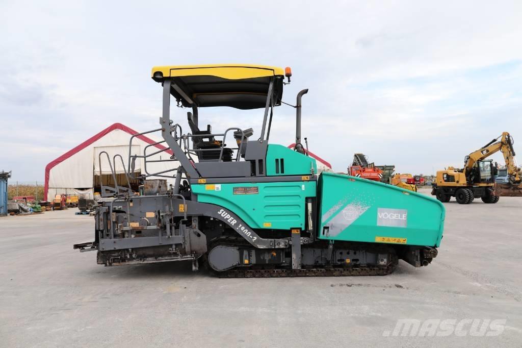 Vögele Super 1800 - 2 Asfaltsläggningsmaskiner