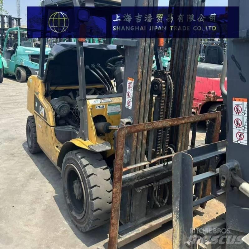 CAT DP 35 N Dieselmotviktstruckar