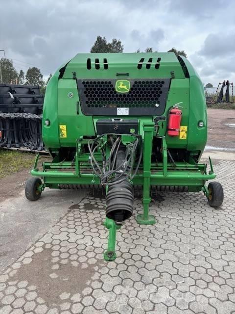 John Deere F 440 R Rundbalspressar