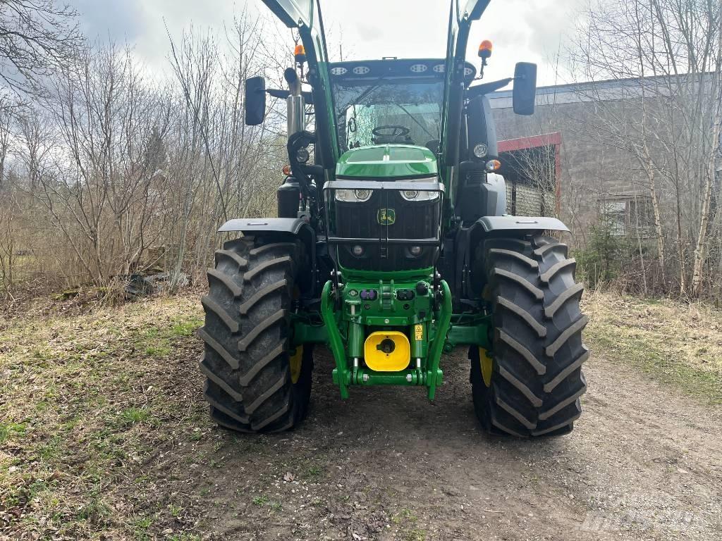 John Deere 6250 R Traktorer
