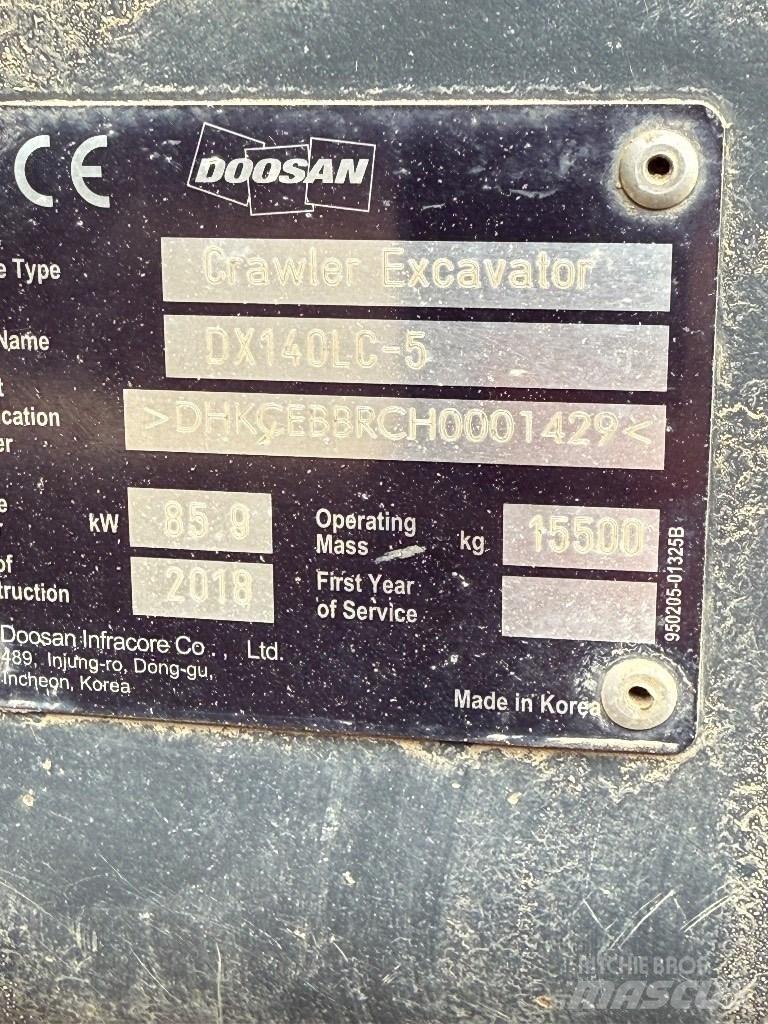 Doosan DX 140 LC Bandgrävare