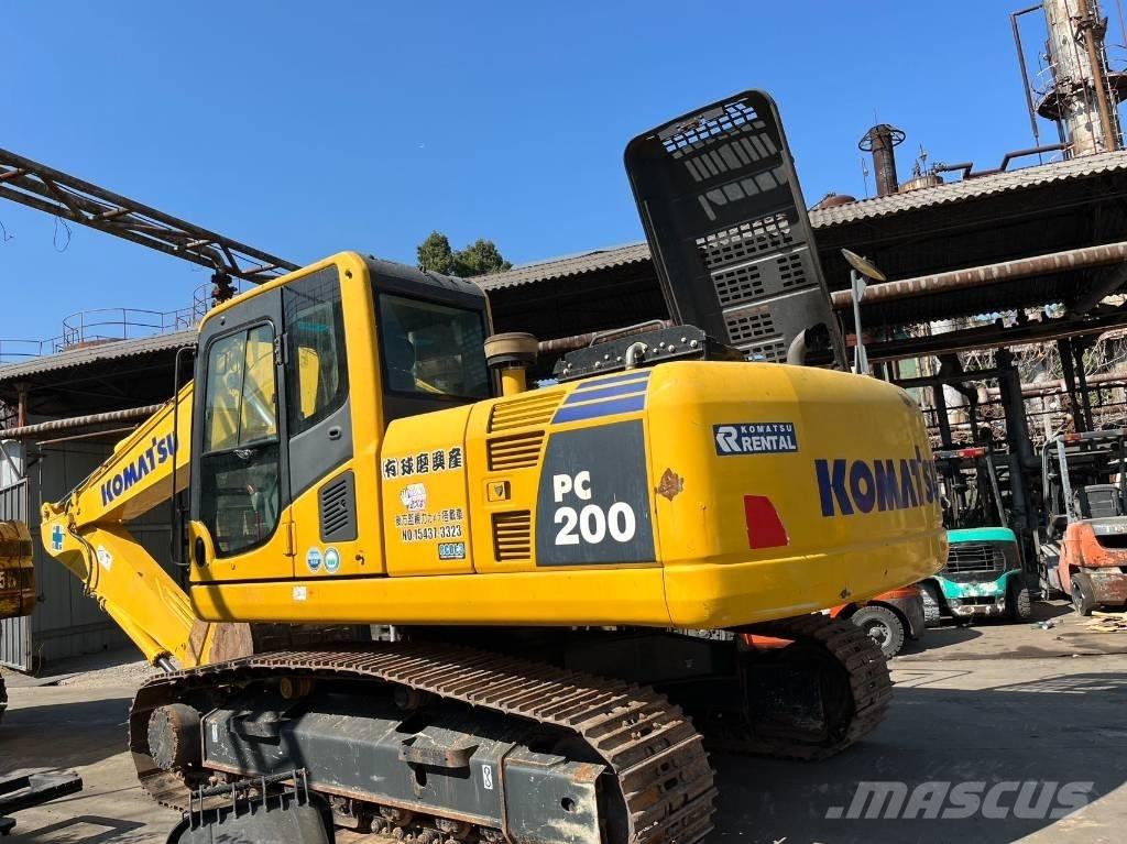 Komatsu PC 200-8N1 Bandgrävare