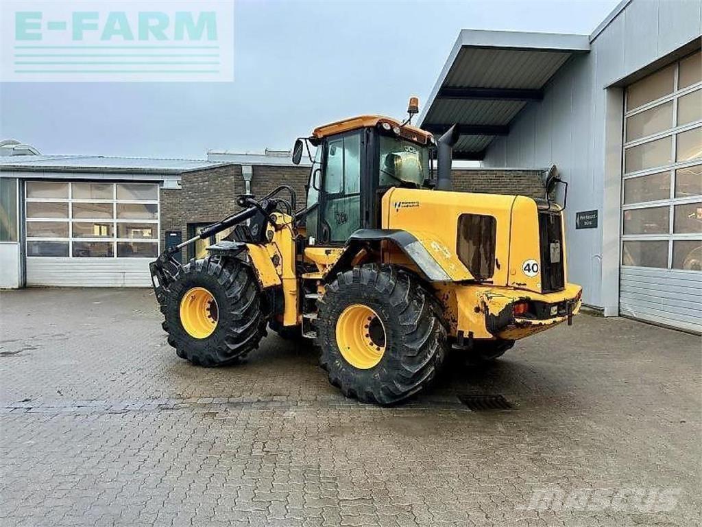 JCB 427 ht agri Minigrävare < 7t