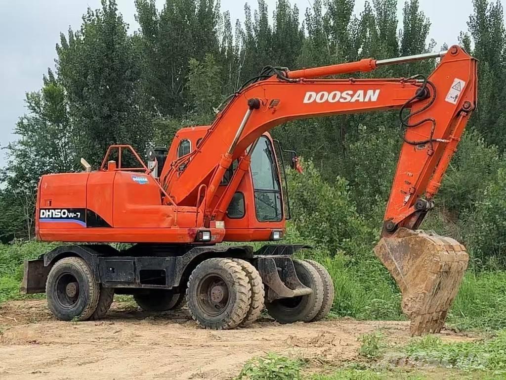 Doosan DH 150 W-7 Hjulgrävare