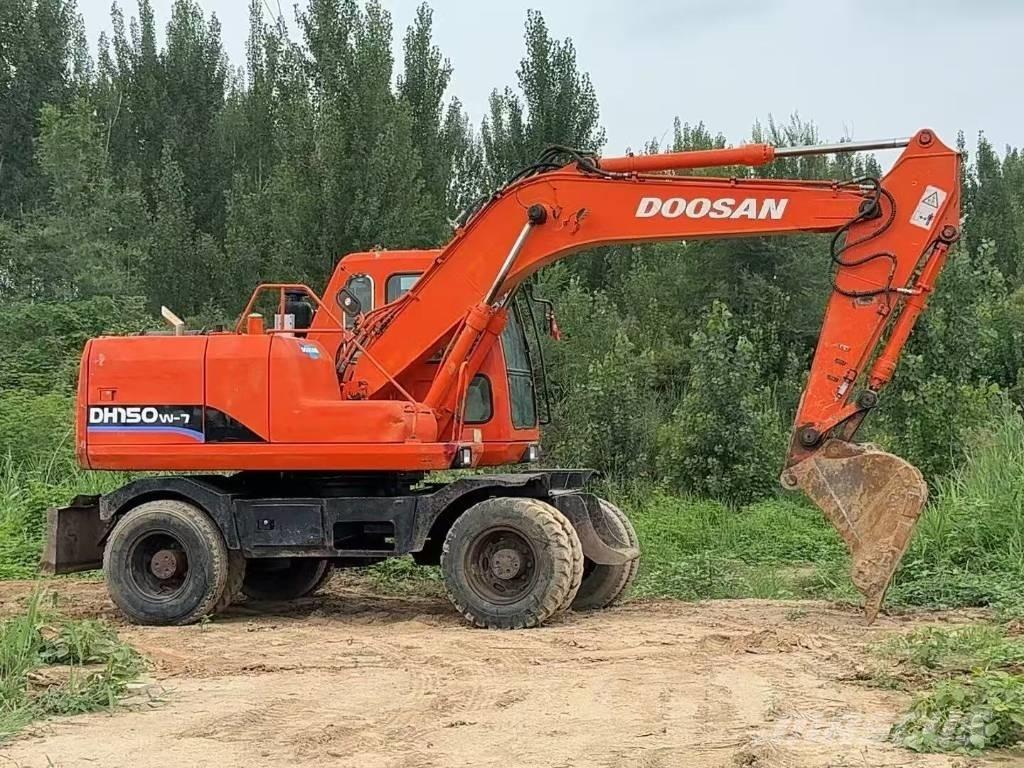 Doosan DH 150 W-7 Hjulgrävare