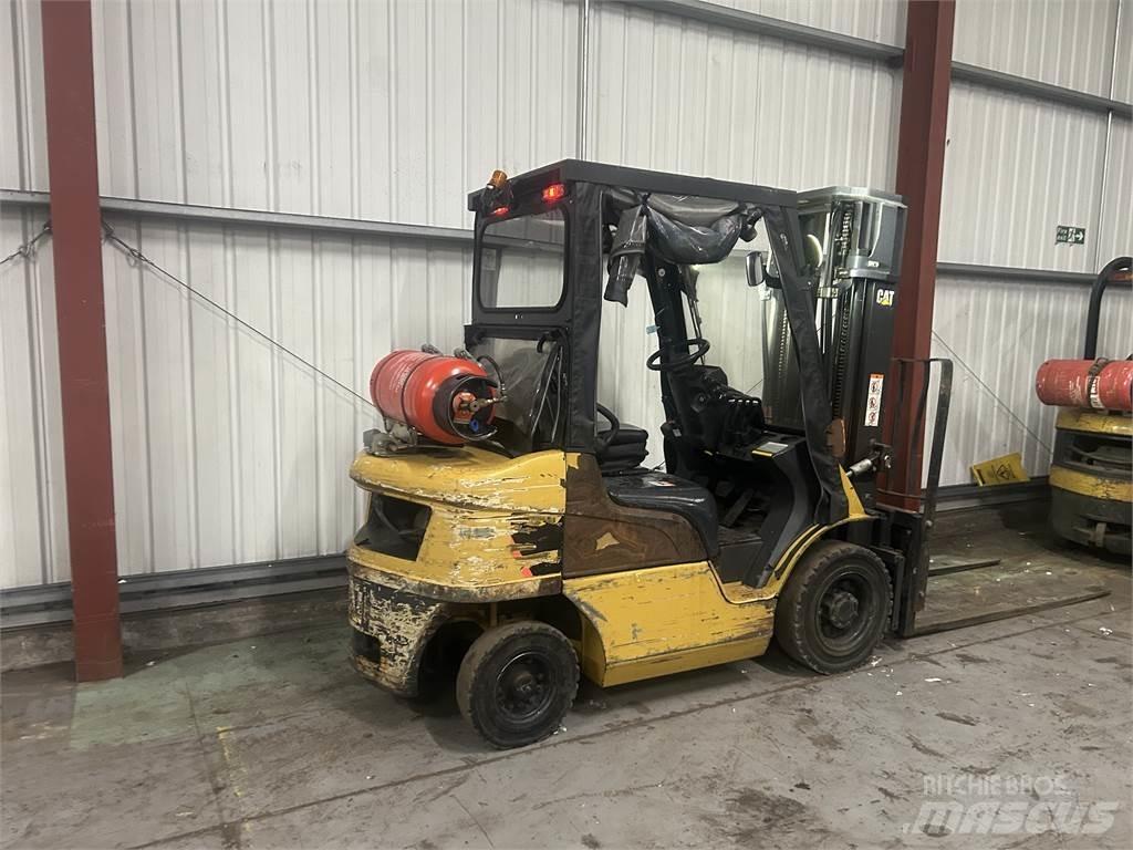 CAT GP25NT Gasolmotviktstruckar