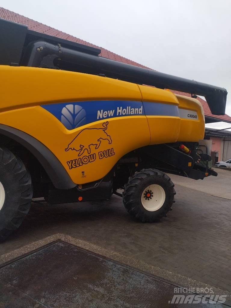 New Holland CX 8040 Skördetröskor
