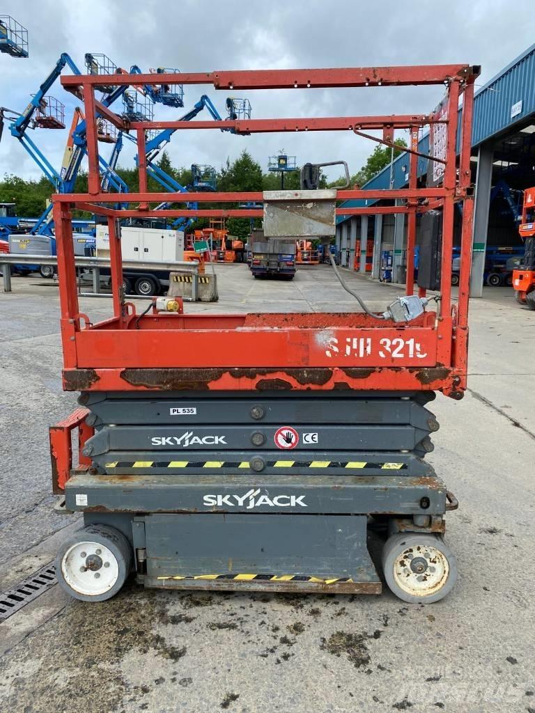 SkyJack SJ 3219 Saxliftar