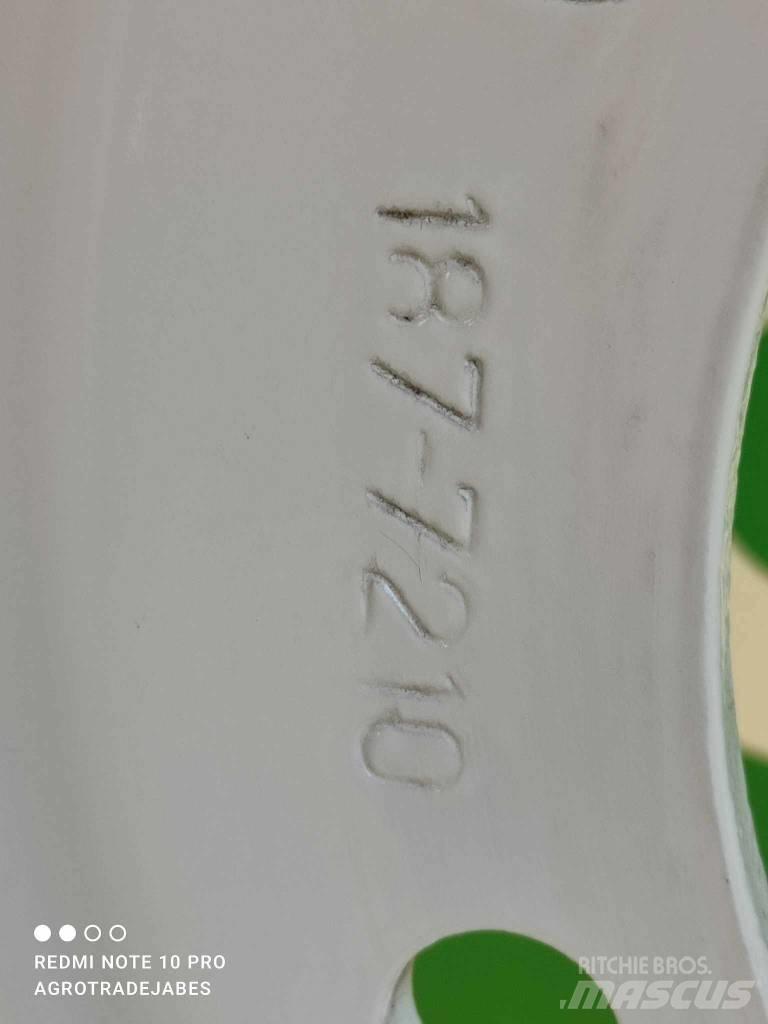  (W15LX24) rim (W15LX24) Däck, hjul och fälgar