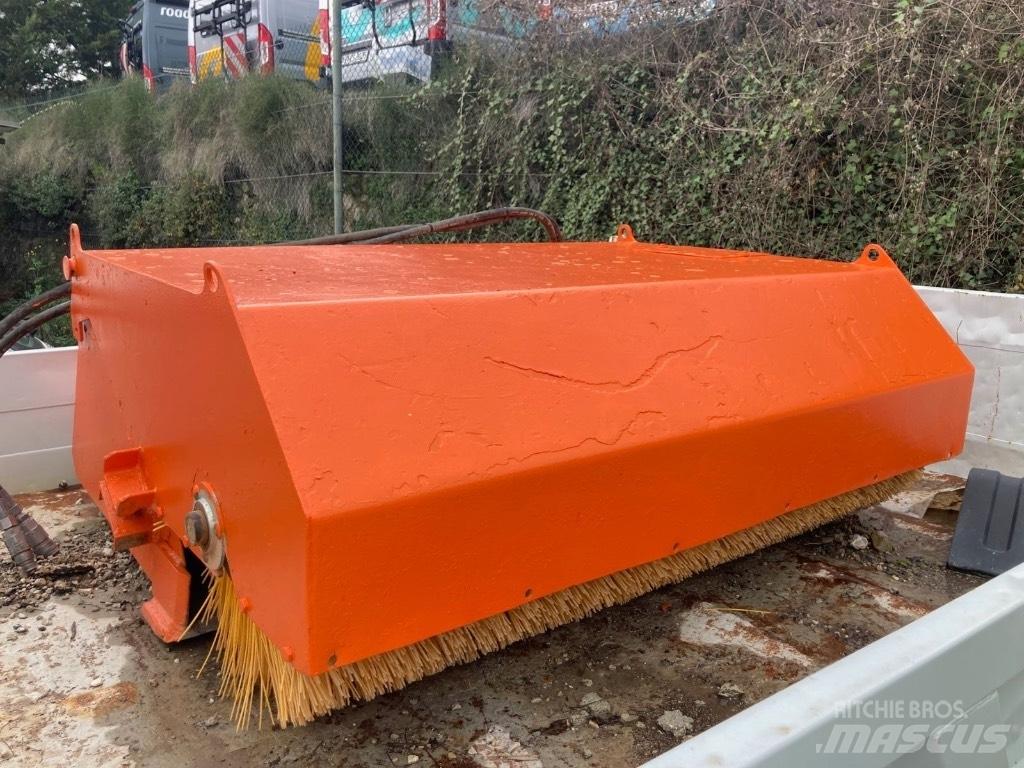 M3 BS 155 STD Borstar & borstskopor