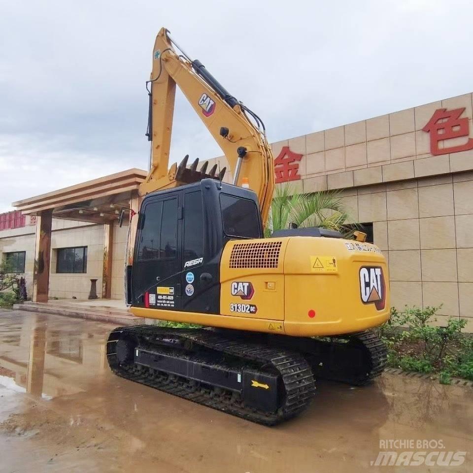 CAT 313D2GC Midigrävmaskiner 7t - 12t