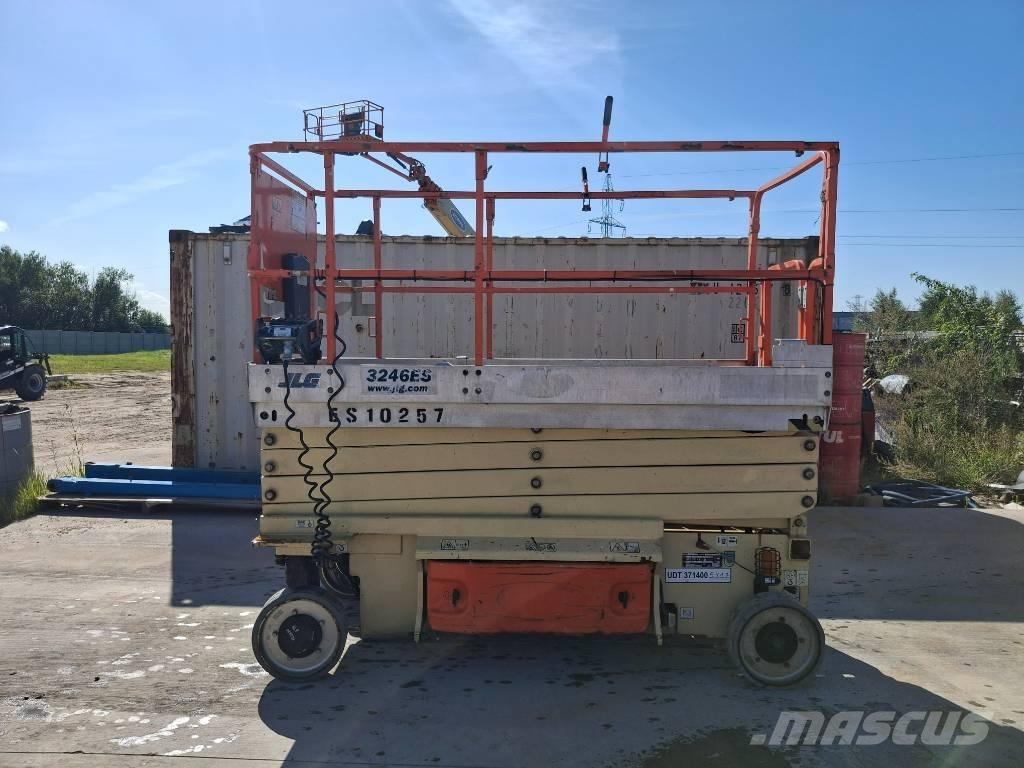 JLG 3246ES Saxliftar