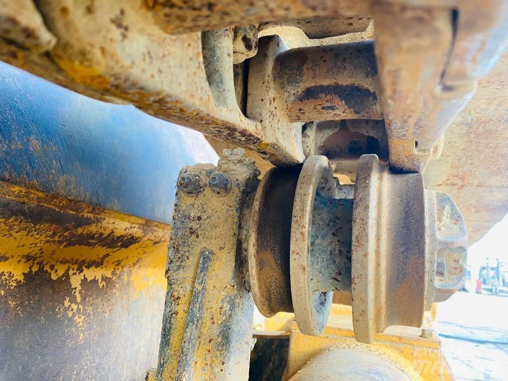 CAT 943 LGP Bandlastare