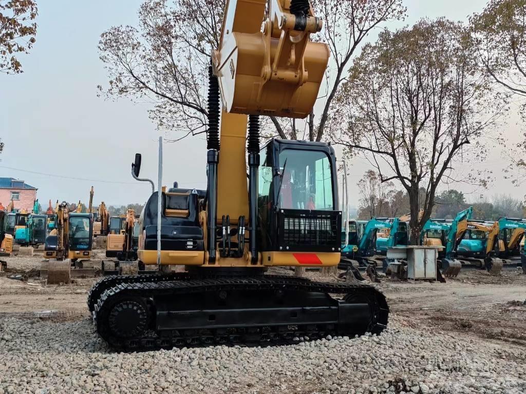 CAT 320 D Bandgrävare