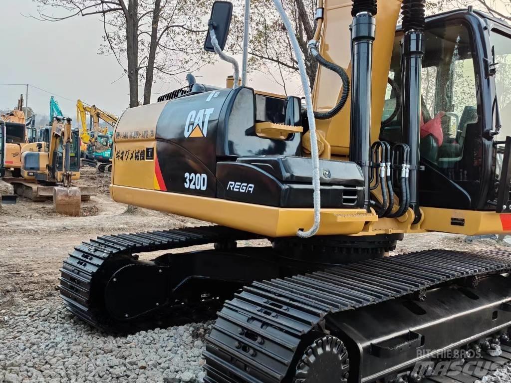 CAT 320 D Bandgrävare