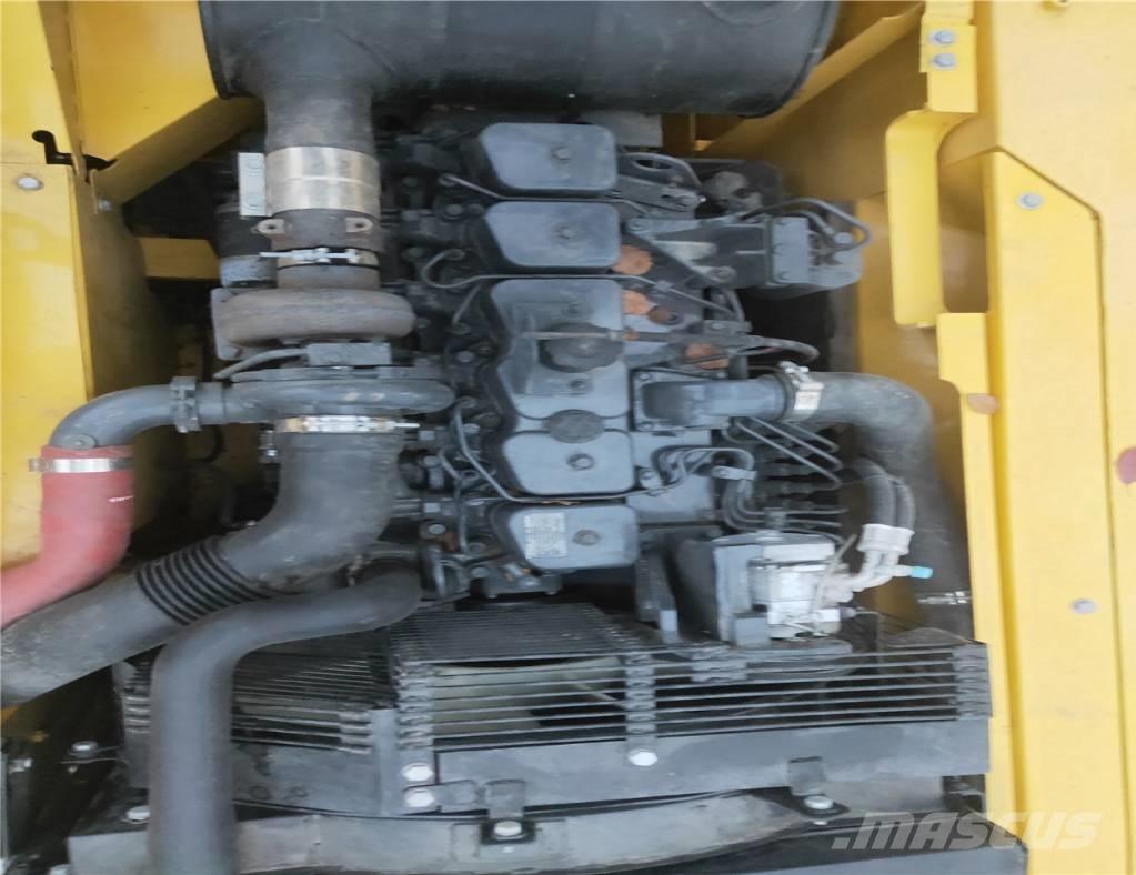 Komatsu PC200-7 Bandgrävare