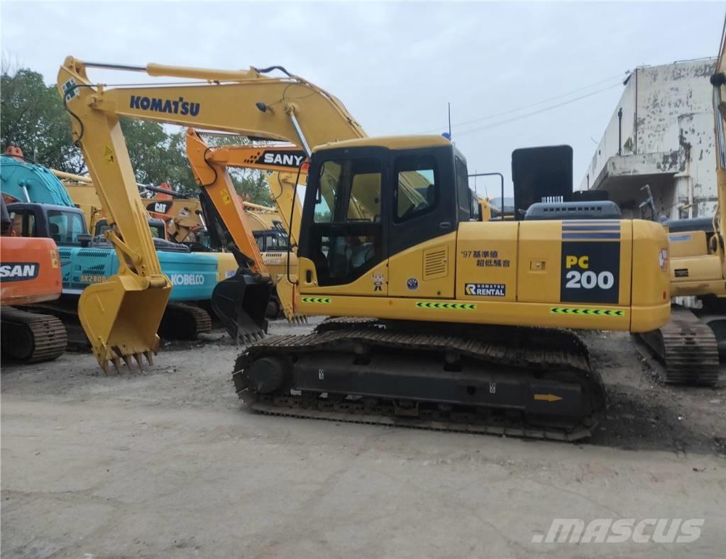 Komatsu PC200-7 Bandgrävare