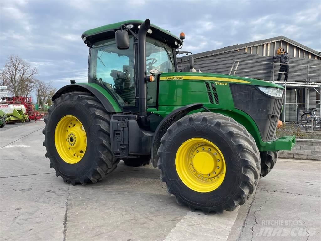 John Deere 7230 R Traktorer