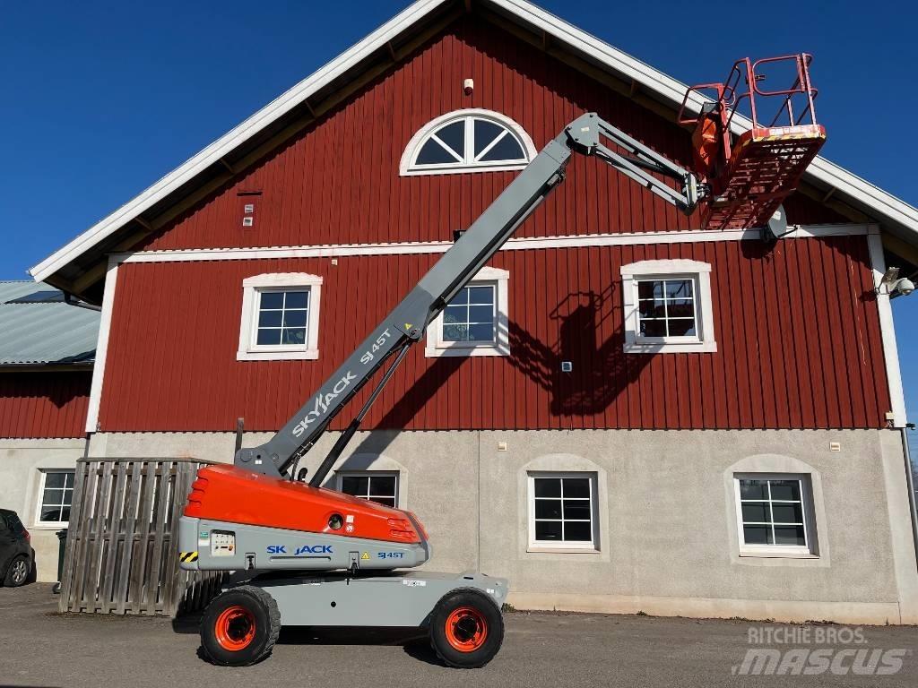 SkyJack SJ 45 T Teleskop bomliftar