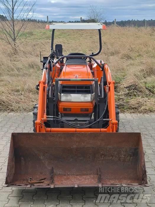 Kubota GL 25 Kompakttraktorer