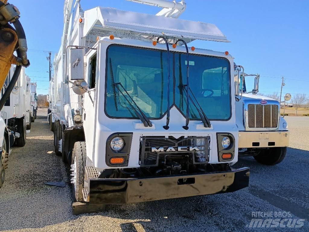 Mack MRU600 Sopbilar