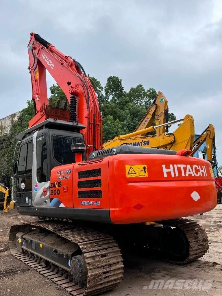 Hitachi ZX 200 Bandgrävare