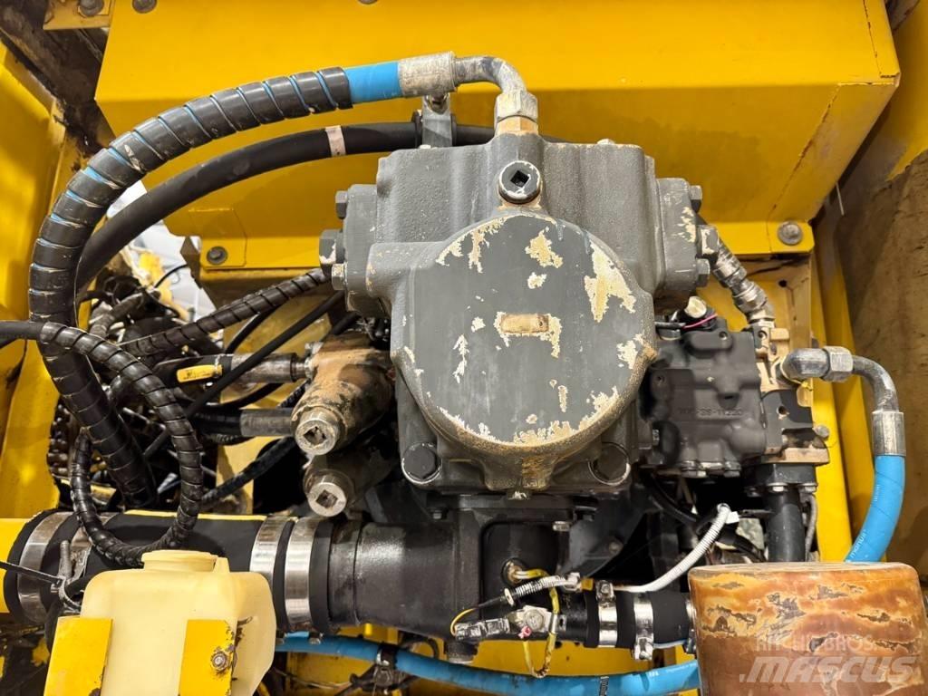 Komatsu PC 490 LC-10 Bandgrävare