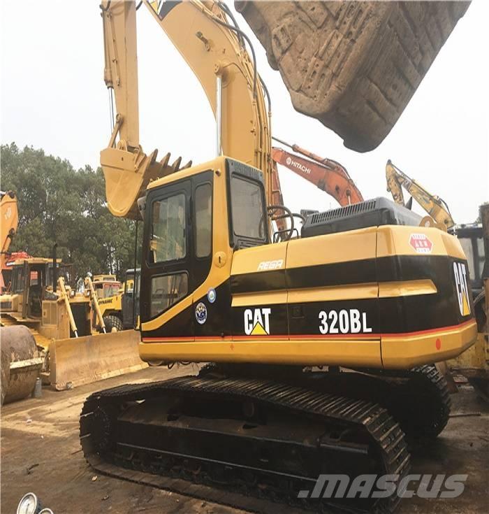 CAT 320 B L Bandgrävare