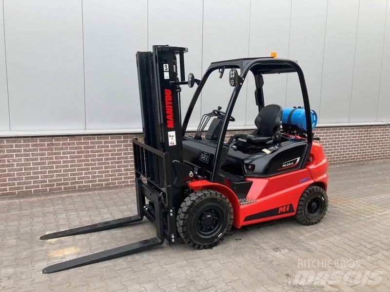 Manitou MI25 G Gasolmotviktstruckar