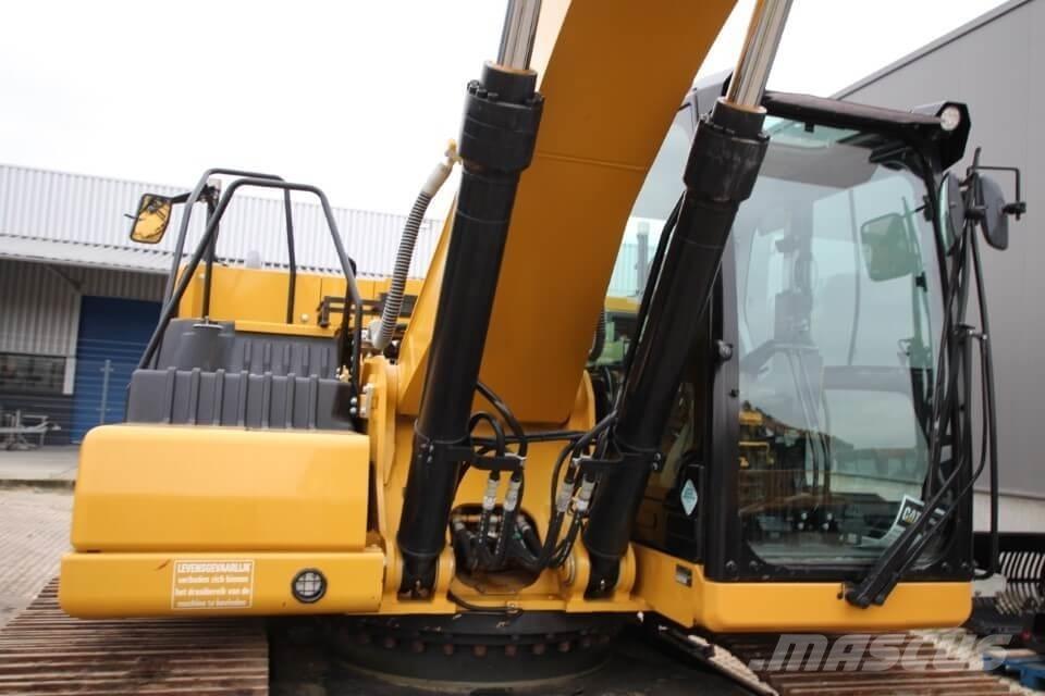 CAT 326-07 Bandgrävare