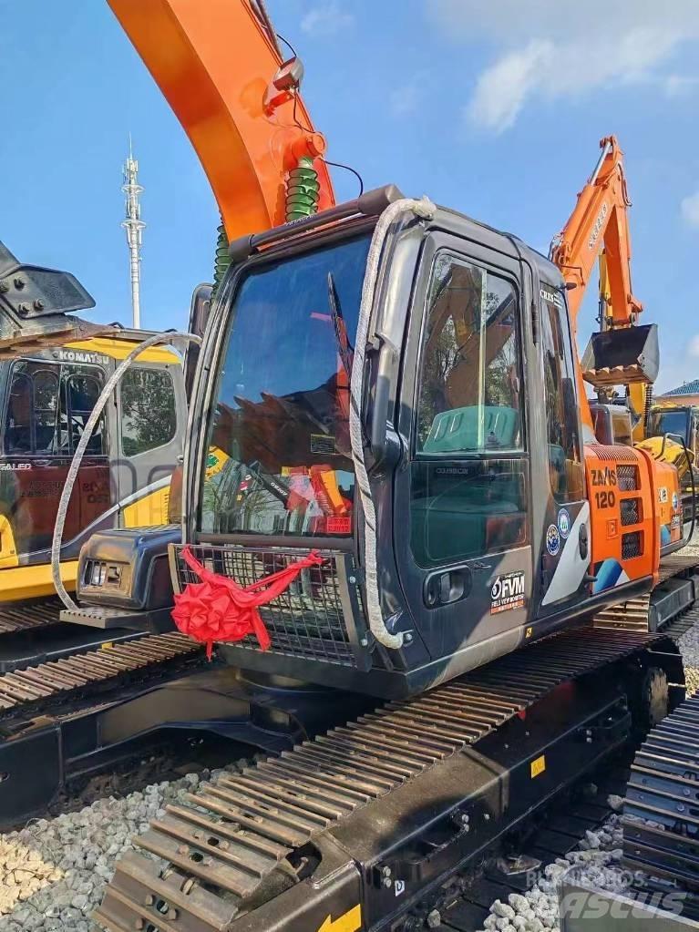Hitachi ZX 120 Bandgrävare