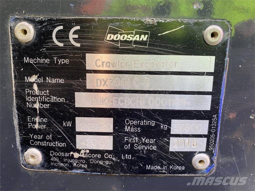 Doosan DX300LC-5 Bandgrävare