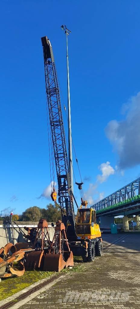 Sennebogen S 611 M Terrängkranar (Grov terräng)