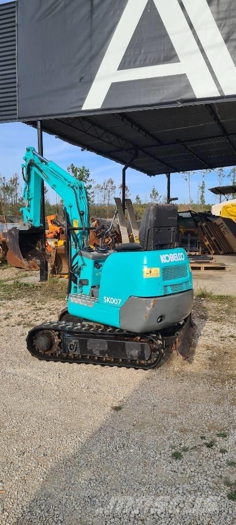 Kobelco SK 007 Minigrävare < 7t