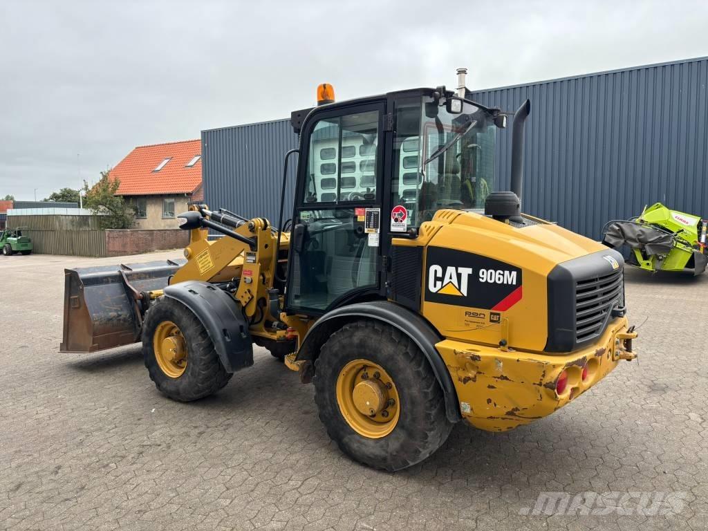 CAT 906 M Kompaktlastare