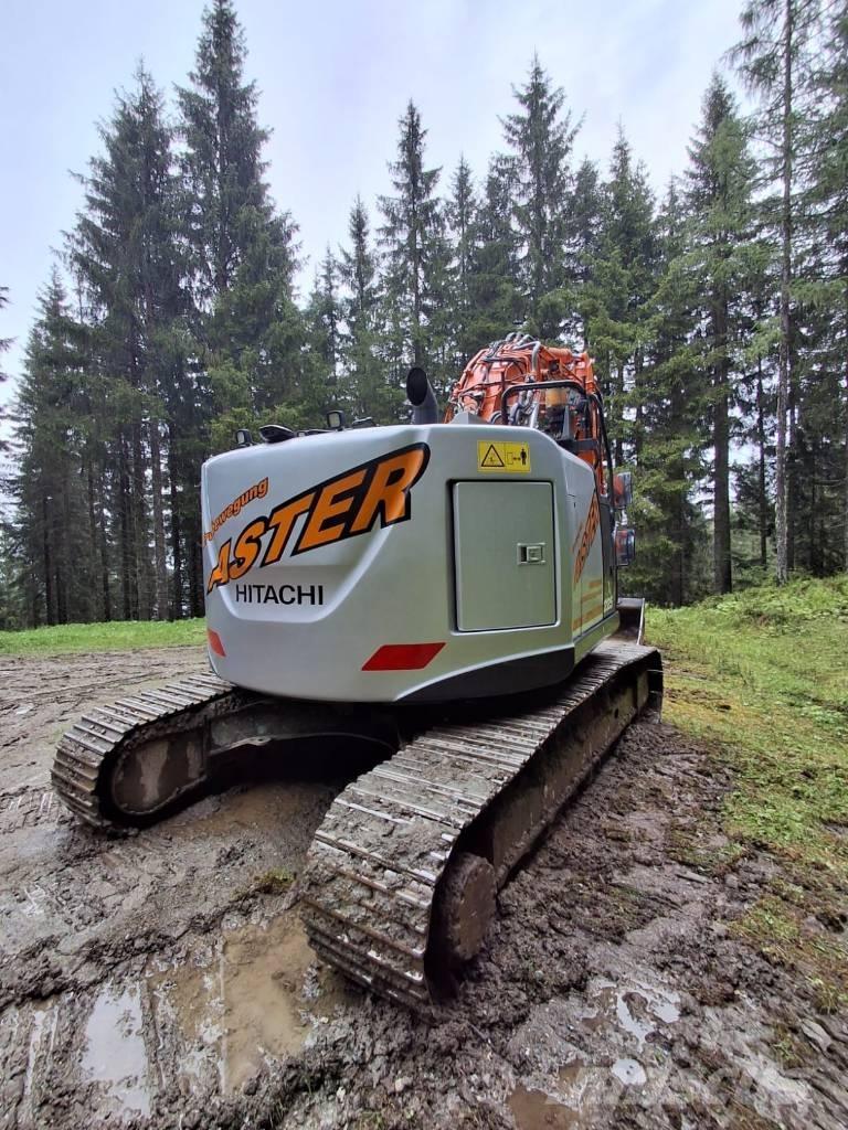 Hitachi ZX 225 US LC Bandgrävare