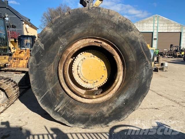 CAT 992 C Hjulaxlar