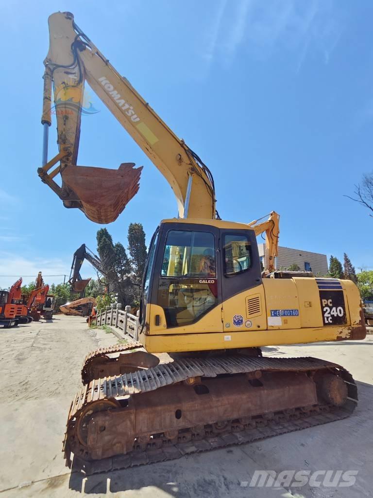 Komatsu PC 240 LC-7 Bandgrävare