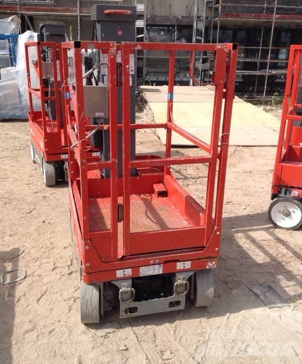 SkyJack SJ 12 Saxliftar