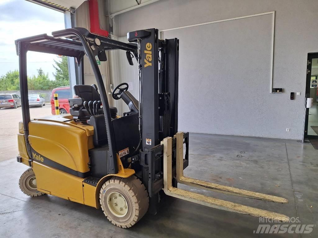Yale ERP 30 VL Elmotviktstruckar